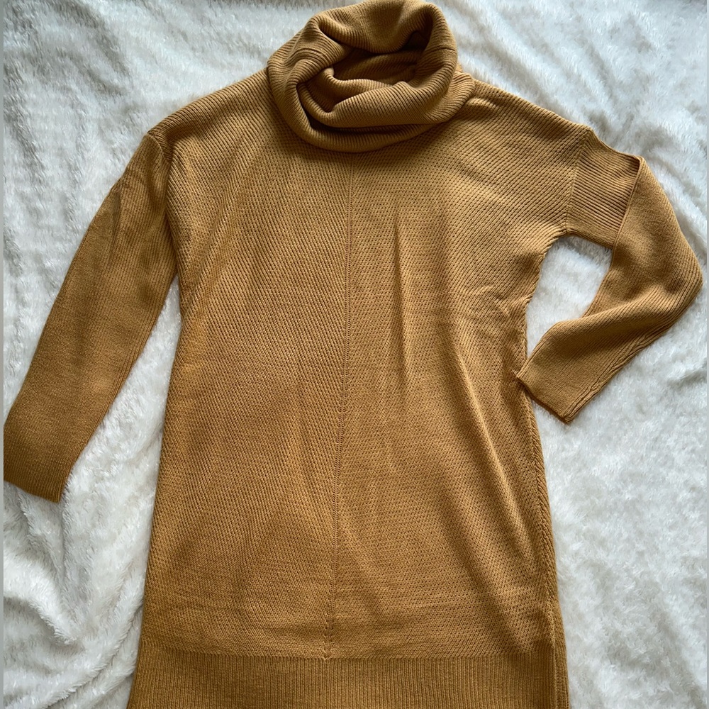 🐪🐫Never Worn Lulus Tea Reader Knit Dress in Camel 🐪 ❤️